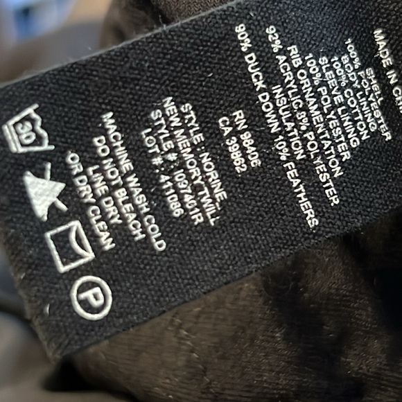 ⭐️ Theory Norine Puff Down Coat Jacket Size Medium - Picture 5 of 9